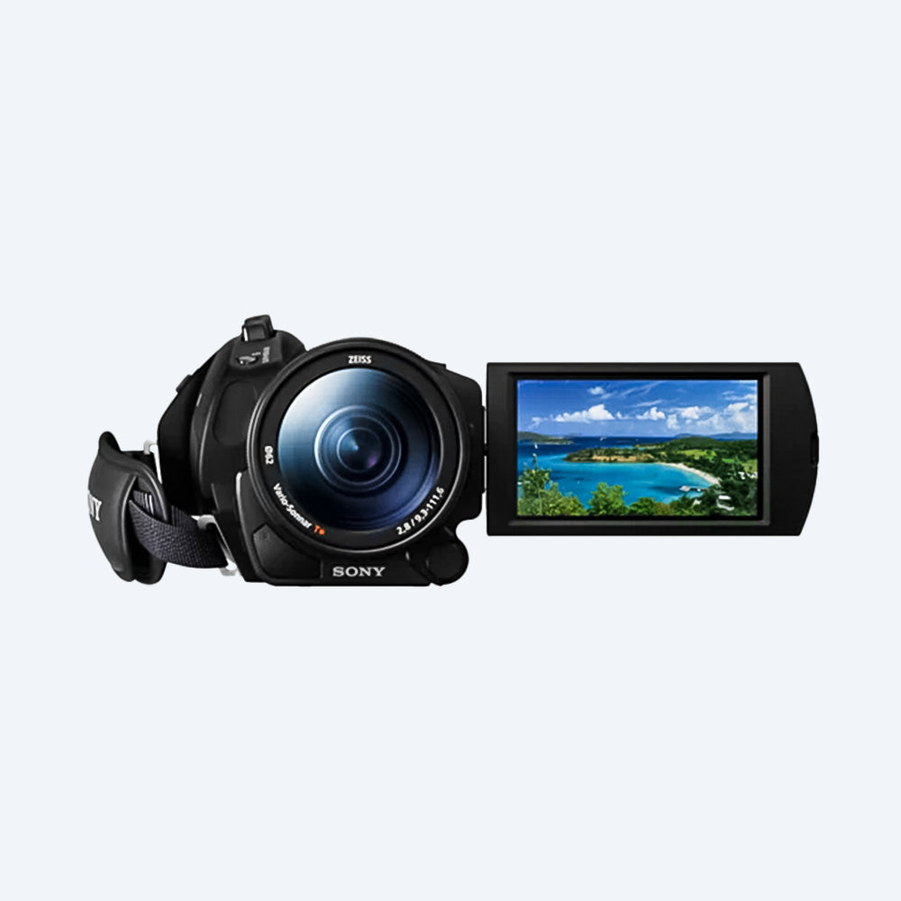 FDR-AX700