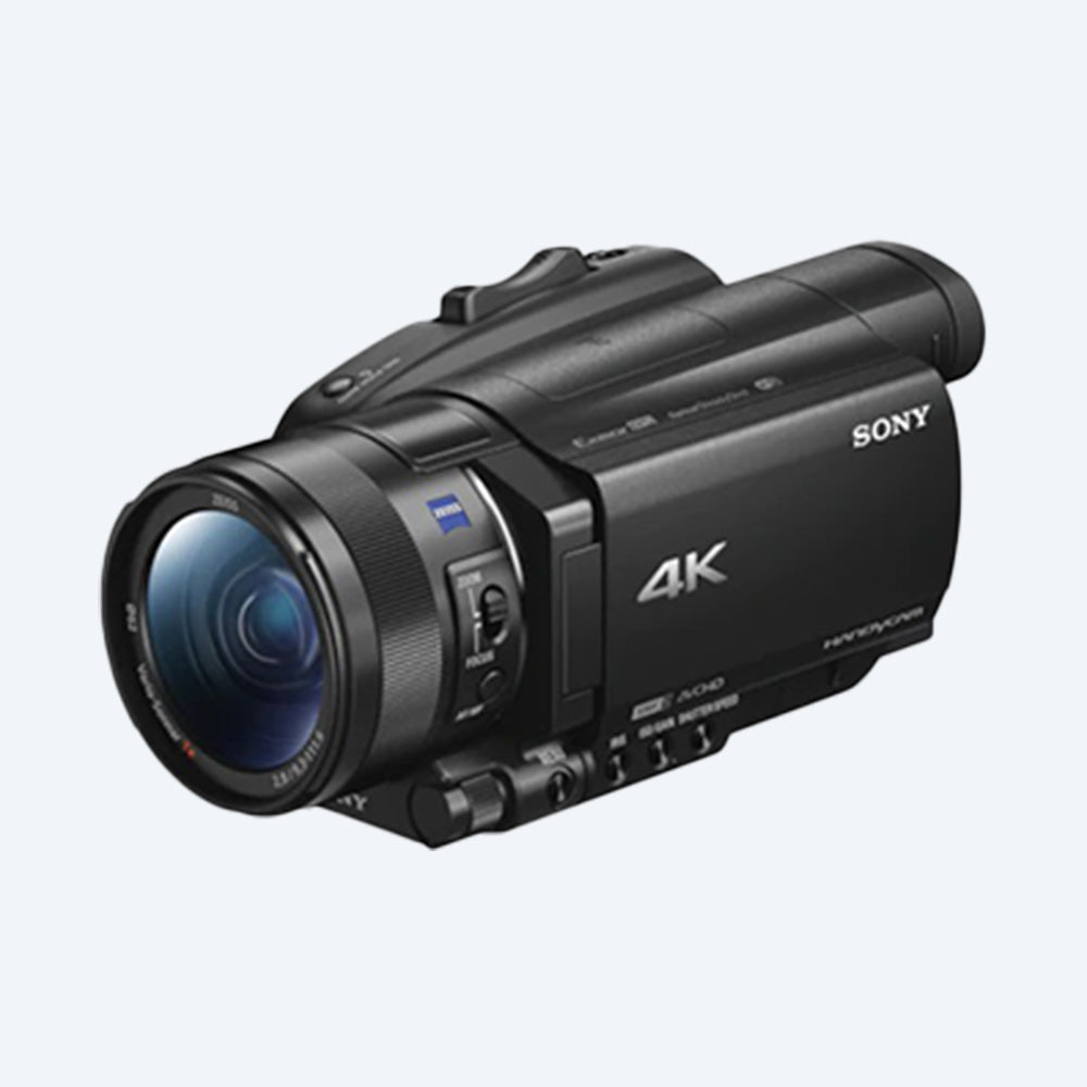 FDR-AX700