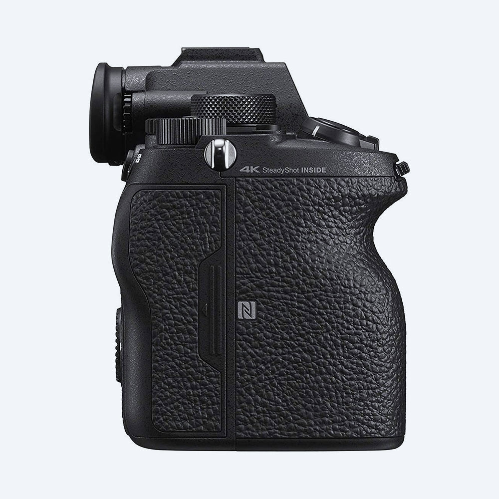 ILCE-9M2