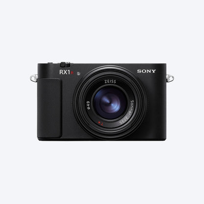 Sony RX1R III compact camera with 61.0 MP full-frame sensor and AI processing unit