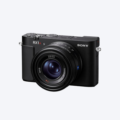 Sony RX1R III compact camera with 61.0 MP full-frame sensor and AI processing unit